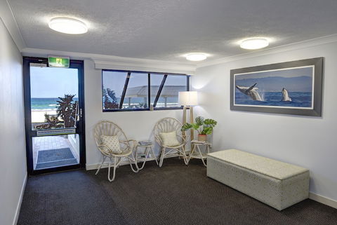 Pelican Sands Beach Resort - Grafton Accommodation 6
