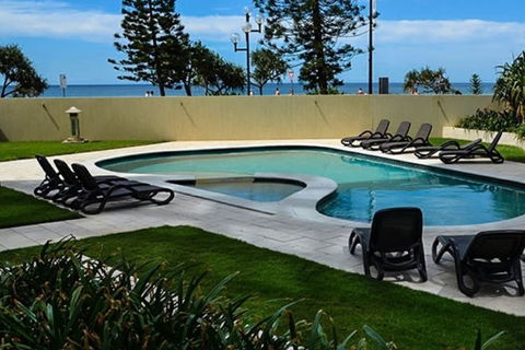 Zenith Ocean Front Apartments - Grafton Accommodation 3
