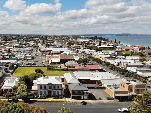 Annesley House - Grafton Accommodation 1