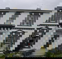 Portland Holiday Village - Grafton Accommodation