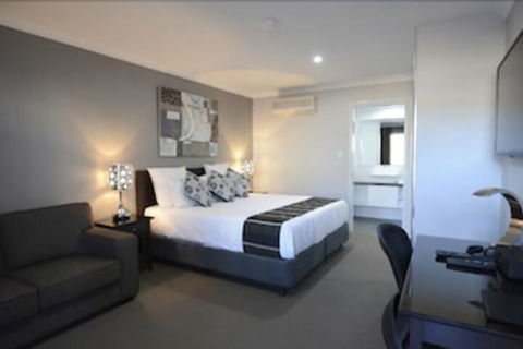Aastro Dish Motor Inn - Grafton Accommodation 4