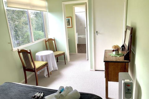 Victoria & Albert Guesthouse - Grafton Accommodation 2