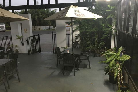 Goondi Hill Hotel - Grafton Accommodation 1