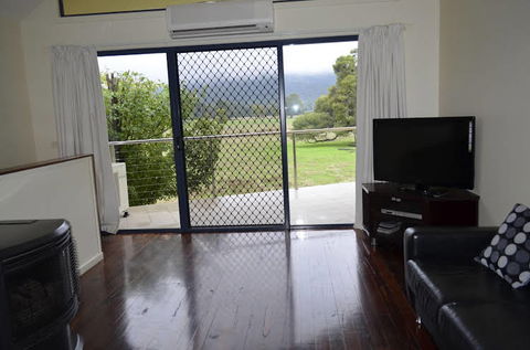 Halls Gap Escape - Grafton Accommodation 1