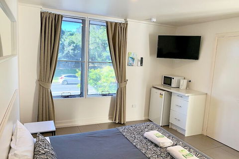 Surf Beach Motel Coffs - Grafton Accommodation 6