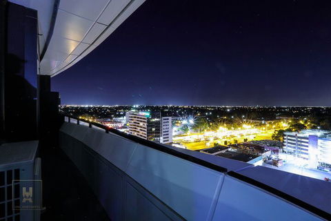 Unil Apartments Glenwaverley - Grafton Accommodation 1