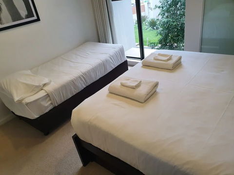 A07-darling Harbour 2 BDR Loft - Grafton Accommodation 1