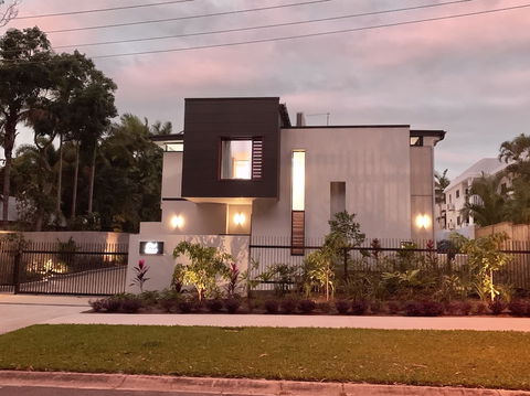 Aria Port Douglas Villas - Grafton Accommodation 2