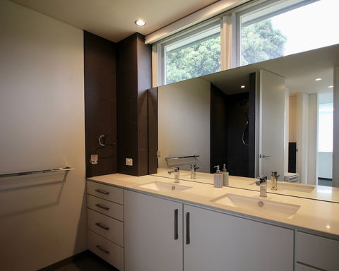 Boathouse Augusta - Grafton Accommodation 5
