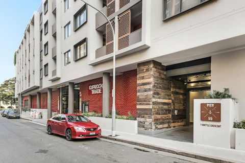 C16 Darling Harbour 2 BDR APT - Grafton Accommodation 0