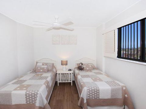 Parkyn Place 6 3 BDRM Oceanview Apt On Mooloolaba Spit - Grafton Accommodation 5