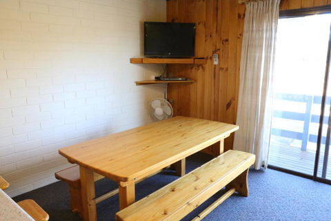 Alpha 8 - Grafton Accommodation 5