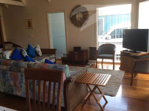 Affordable Twin Peaks 2 - Grafton Accommodation 2