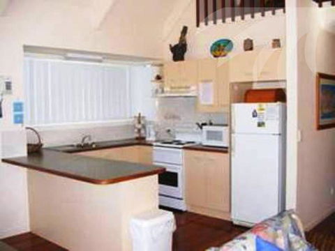 Affordable Twin Peaks 2 - Grafton Accommodation 6