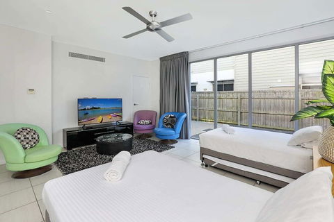 Northshor-Ultimate Beach House - Grafton Accommodation 5
