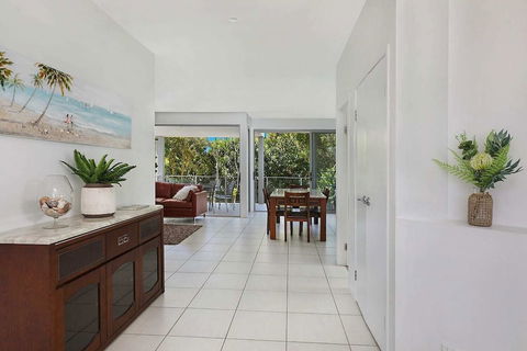 Northshor-Ultimate Beach House - Grafton Accommodation 0