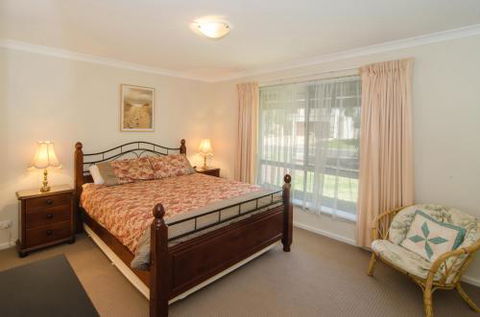 Anchors Away - Grafton Accommodation 2