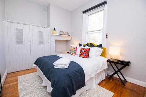 The Byng House Grand & Central Entertain 12 - Grafton Accommodation 5