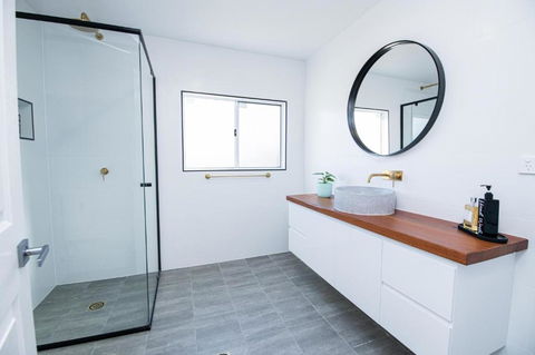 The Byng House Grand & Central Entertain 12 - Grafton Accommodation 1