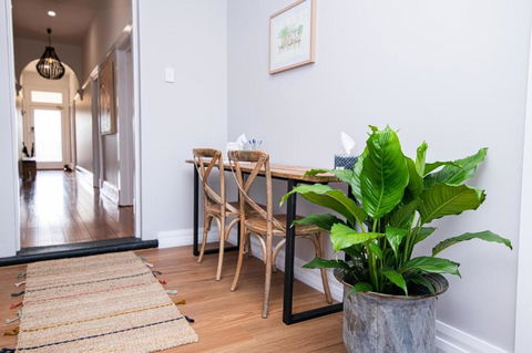 The Byng House Grand & Central Entertain 12 - Grafton Accommodation 3