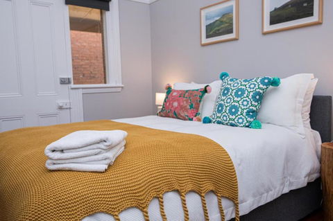 The Byng House Grand & Central Entertain 12 - Grafton Accommodation 4