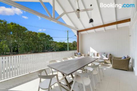 Mudjimba Island Beach House - Grafton Accommodation 6