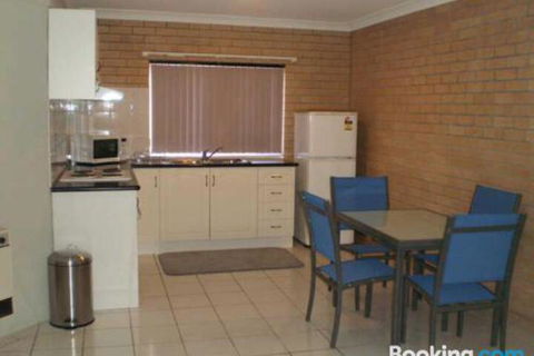 Retreat On Surf Beach - Grafton Accommodation 2
