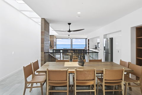 Apollo Bay Beach House - Grafton Accommodation 5