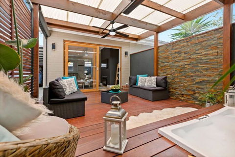 AMORE A Tranquil Retreat With Couples Spa - Grafton Accommodation 1