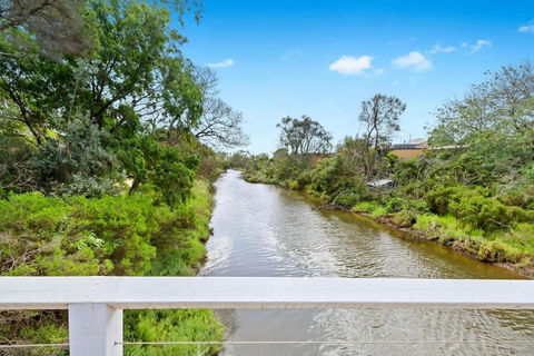 AMORE A Tranquil Retreat With Couples Spa - Grafton Accommodation 5