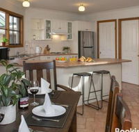 Cloud 9 Cottage Waves Walks  Welcoming - Grafton Accommodation