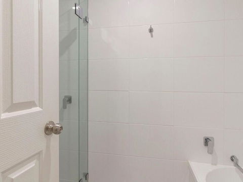 Across The Road From The Beach! - Grafton Accommodation 6