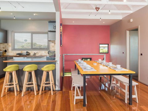 Amazing Views - Grafton Accommodation 5