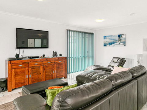 Kahakai - Grafton Accommodation 4