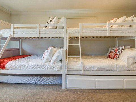 One 20 Seven - Grafton Accommodation 4