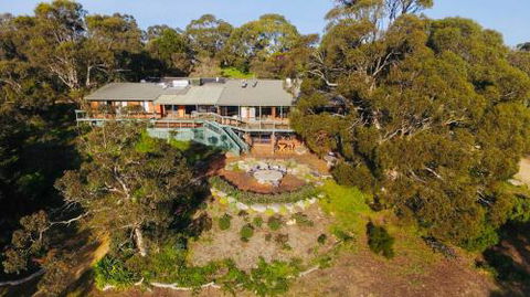 Cellar House - Grafton Accommodation 0