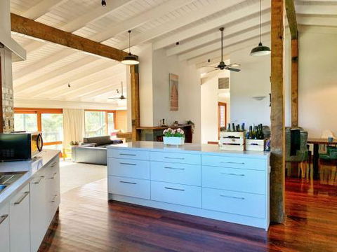 Cellar House - Grafton Accommodation 2