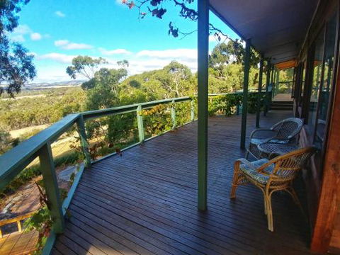 Cellar House - Grafton Accommodation 6