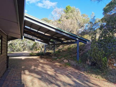 Cellar House - Grafton Accommodation 3