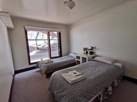 Cellar House - Grafton Accommodation 5