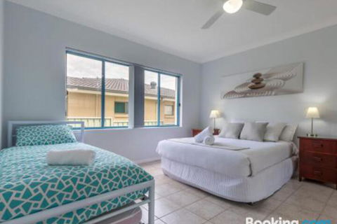 Villa San Gabriel Vincentia Sleeps 14 4pm Check Out Sundays - Grafton Accommodation 3