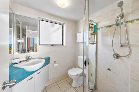 Ocean View 3 Bedroom Apartment - Grafton Accommodation 2