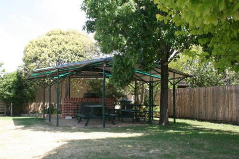Paradise At The Beach Rosebud - Grafton Accommodation 4