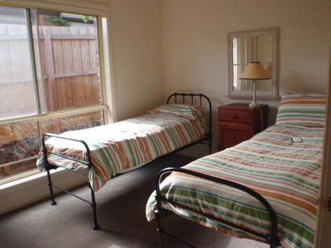 Paradise At The Beach Rosebud - Grafton Accommodation 2