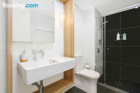 Cozy Homely Apartment CBR Central - Grafton Accommodation 6