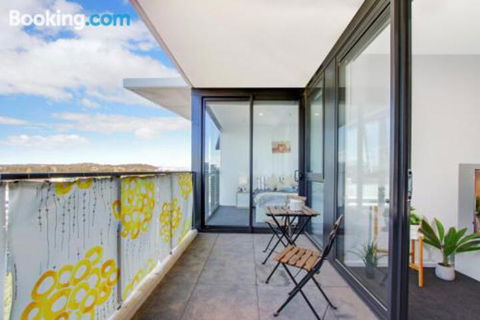 Cozy Homely Apartment CBR Central - Grafton Accommodation 2