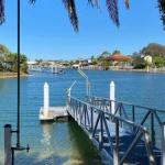 April 19 4 Bedroom Home On Canal With Pool Pontoon Aircon & WiFi! - Grafton Accommodation 0