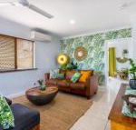 House Tropicana - Grafton Accommodation