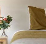 Trentham Central Villas 6 BR / Ensuite / Sleeps 12 - Grafton Accommodation