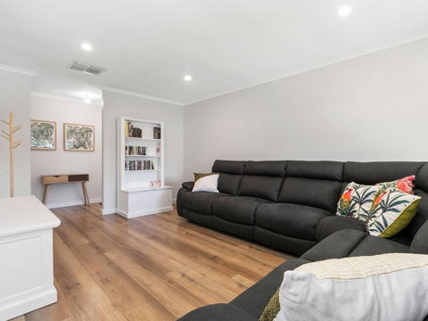 Rosebud Family Escape On Laurens - Grafton Accommodation 4